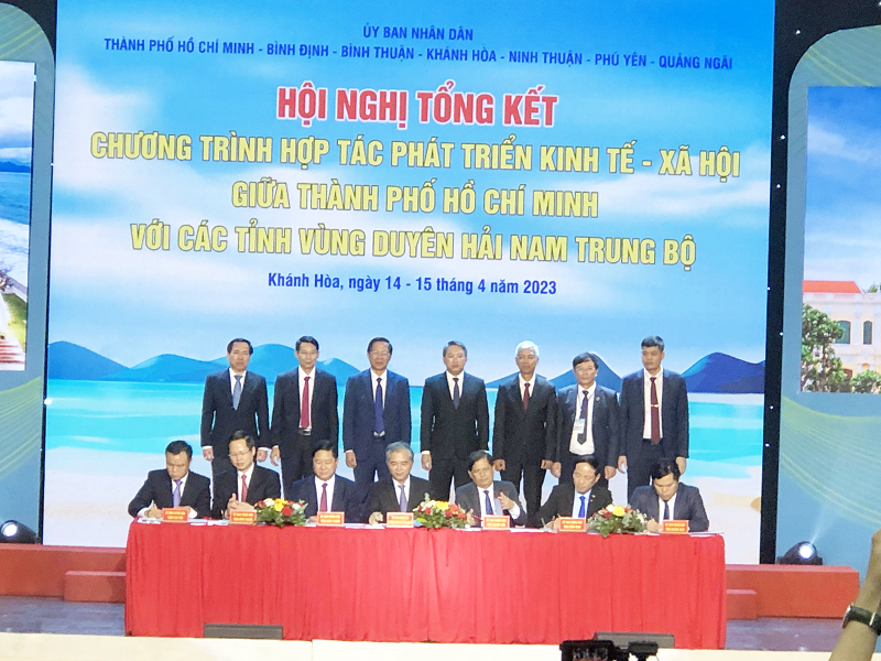 SỰ KIỆN CÁC LÃNH ĐẠO MIỀN TRUNG
